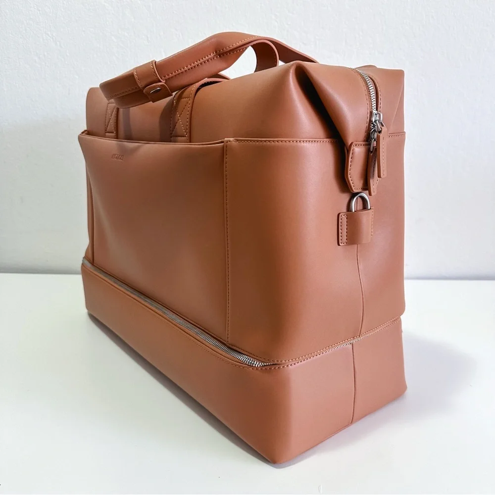 Monos Metro Saddle Tan Vegan Leather Weekender Travel Bag - Picture 3 of 13